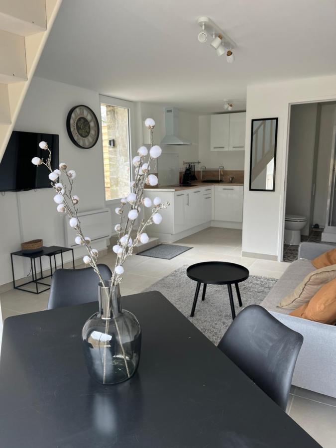 La Petite Maison De Kerguiniou Glomel Eksteriør bilde